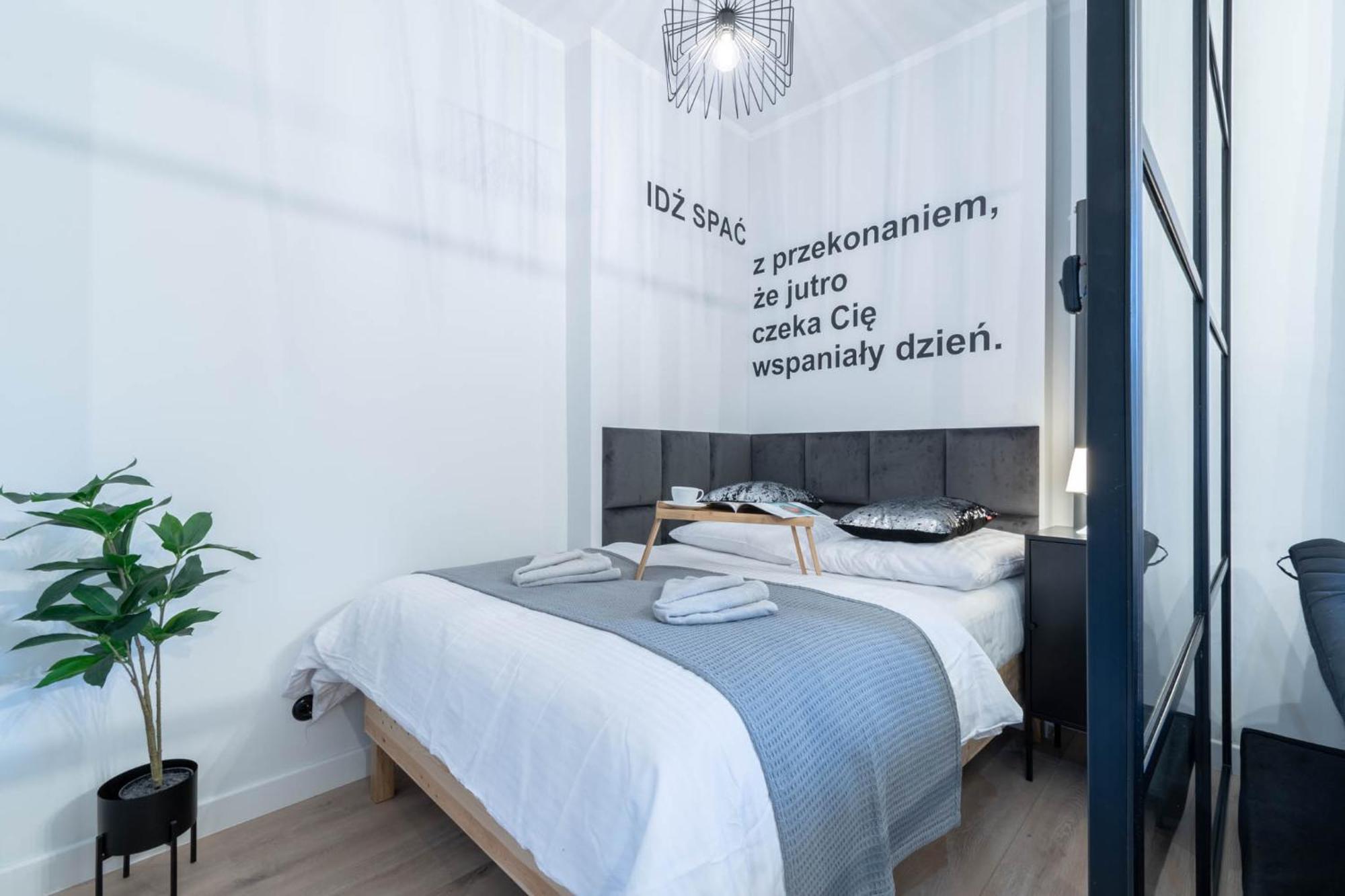 Apartament Poznan Old Town Gwarna Zewnętrze zdjęcie